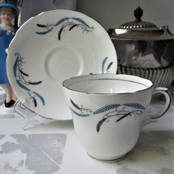 Fine Bone China Mug& Saucer Blue Grass by Gladstone Staffordshire, England 1960s - Picture 3 of 15